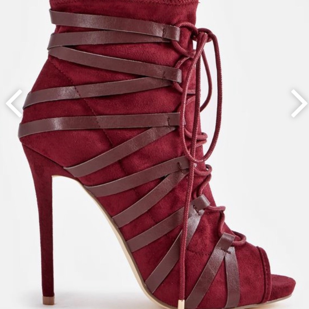 Strappy Heels. NIB